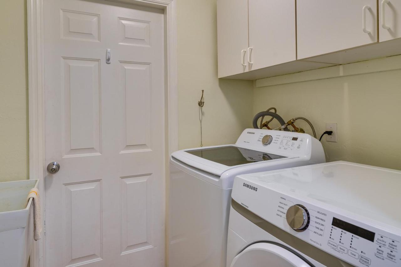 Pet-Friendly Cape Coral Vacation Rental With Lanai! Kültér fotó